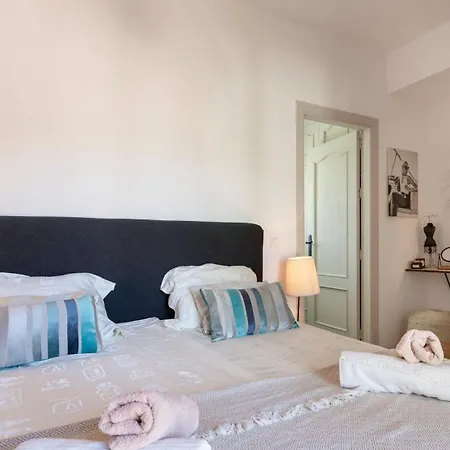 La Vida En Rosa Villa Marbella